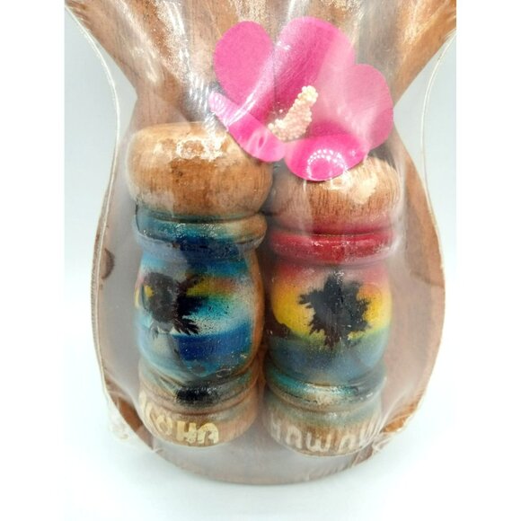 Salt Pepper Shakers Wooden Pineapple Bowl Aloha Hawaii Souvenir Vintage 3 Piece - Picture 3 of 14